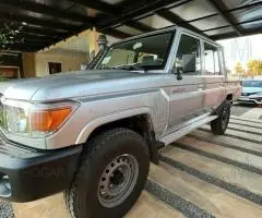 Alquiler de Toyta Land Cruiser 4.2