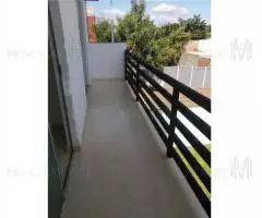 Dúplex de dos plantas de 110 m2 en Villa Elisa (cerca de Sol De América)