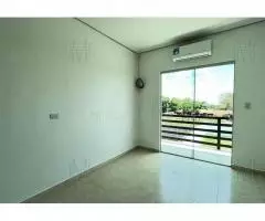 Dúplex de dos plantas de 110 m2 en Villa Elisa (cerca de Sol De América) - 9