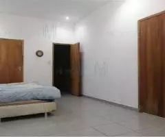 2 casas de 200 m2 en un terreno de 585 m2 en Mariano Roque Alonso