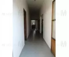 2 casas de 200 m2 en un terreno de 585 m2 en Mariano Roque Alonso