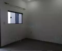 2 casas de 200 m2 en un terreno de 585 m2 en Mariano Roque Alonso - 14