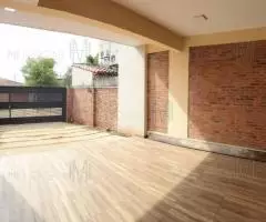 Casa de 2 plantas de 246 m2 en la zona de La Concordia - 10