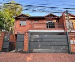 Casa 180 m2 en Luque