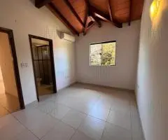 Casa 180 m2 en Luque - 8