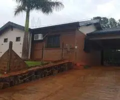 Casa 365 m2 en Bella Vista (Itapúa) terreno 0,37 Ha