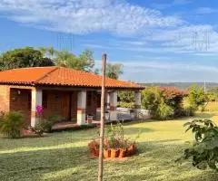 Casa de 3 habitaciones en alquiler en Caacupé