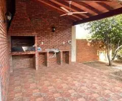 Casa de 3 habitaciones en alquiler en Caacupé - 6