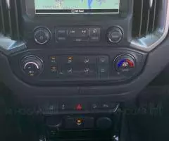 Chevrolet Trailblazer LTZ 4x4 - 2.8L DIÉSEL (2019) - 12