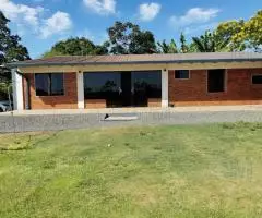 Casa de 125 m2 en un terreno de 1360 m2 en Bella Vista (Itapúa).