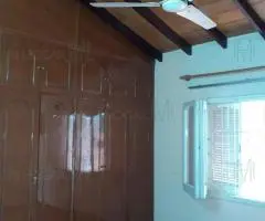 Venta de Hermosa casa 7 ambientes c/ Estacionamiento p/ 3 vehículos - 8