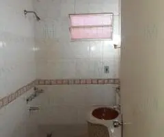 Venta de Hermosa casa 7 ambientes c/ Estacionamiento p/ 3 vehículos - 9
