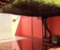 Venta de Hermosa casa 7 ambientes c/ Estacionamiento p/ 3 vehículos - 10