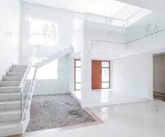 Casa-residencia en 780 m2 en Barrio Parque de Yacht (Lambare) - 10