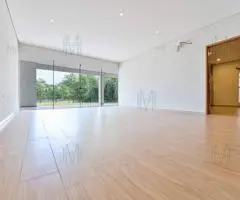 Casa-residencia en 780 m2 en Barrio Parque de Yacht (Lambare) - 13