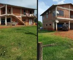 Casa de 300 m2 en un terreno de 1200 m2 en Obligado (Itapúa)