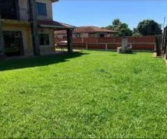Casa de 410 m2 en un terreno de 2780 m2 en Caacupé (Cordillera)