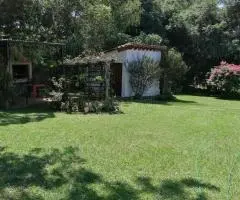 Casa amueblada de 3 habitaciones en un terreno de 1258 m2 en Caacupé (Cordillera)