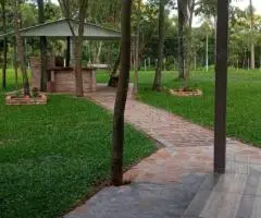 Casa de 3 dormitorios en un terreno de 0,5 hectáreas en Escobar (Paraguarí)