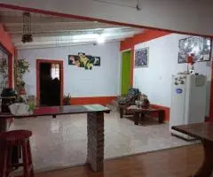 Casa de 307 m2 en un terreno de 1827 m2 en Trinidad (Itapúa)
