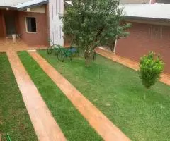 Casa con tienda de 180 m2 en terreno de 360 m2 en Obligado (Itapúa) - 7