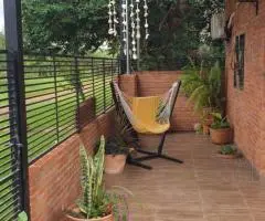 Casa de 2 dormitorios en un terreno de 372 m2 en Costa Lago (Central)