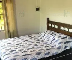 Casa renovada con jardín!