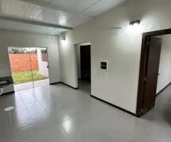En Venta Casas de 3 dormitorios  68 m² / Casas Arasy 2