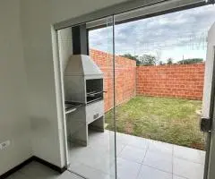 En Venta Casas - Zona Céntrica - de 3 dormitorios  68 m² /Condominio Yeruti