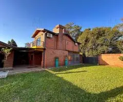 Residencia ubicada a pocos pasos de la Ruta  N° 1. - 7