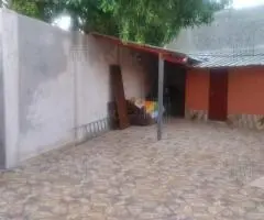 Dos casas ubicadas en el Barrio San Isidro de Encarnación. - 7