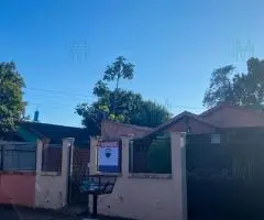 Dos casas ubicadas en el Barrio San Isidro de Encarnación. - 10