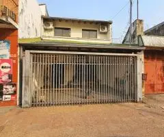 Vendo casa en el barrio Sajonia de Asunción