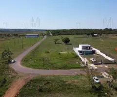 Amplio terreno ubicado en Rio Beach