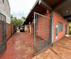 Amplia propiedad ideal para inversión!! - 11