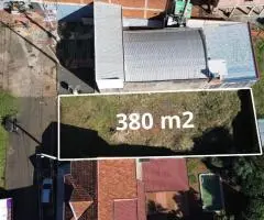 Terreno ubicado en un Barrio residencial de la ciudad de Encarnación