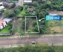Terreno ubicado frente a la Costanera del barrio Santa María - Encarnación.
