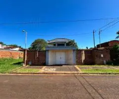 Amplio salón situado en el Barrio San Francisco - Cambyretá - 12